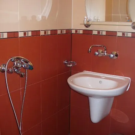 Alex Guest house *