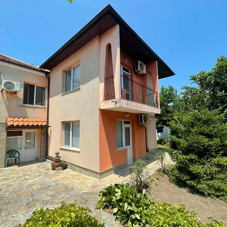 Alex Casa de hóspedes Chernomorets
