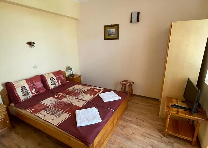 Alex Casa de hóspedes 3*