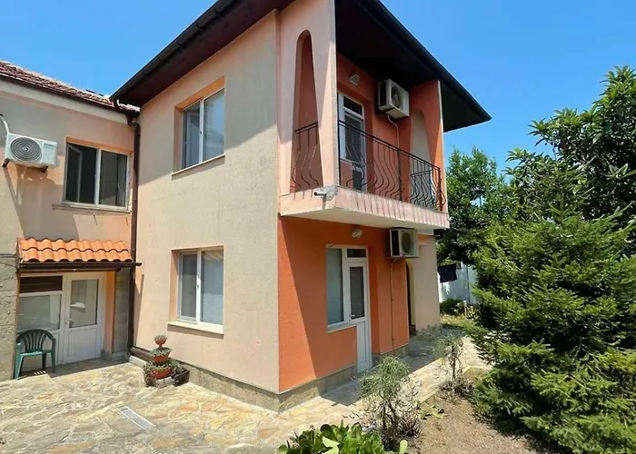 Alex Casa de hóspedes Chernomorets